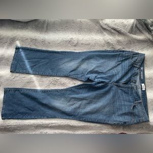 Woman’s 20W Regular, SONOMA Brand, curvy boot cut jeans